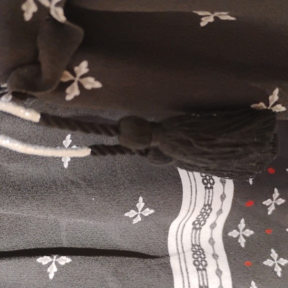 LOFT Skirt - Picture 10 of 16